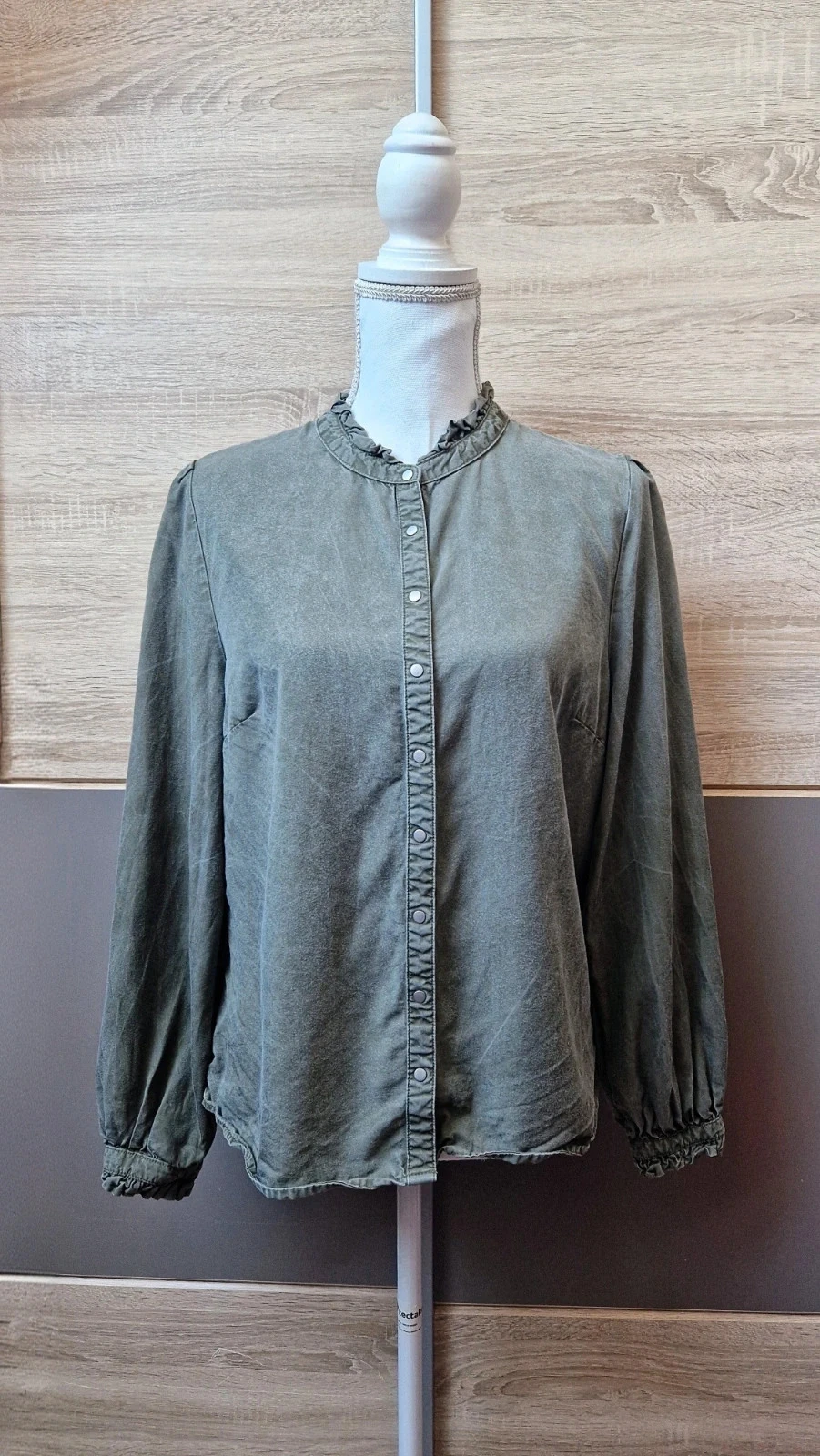 Chemise